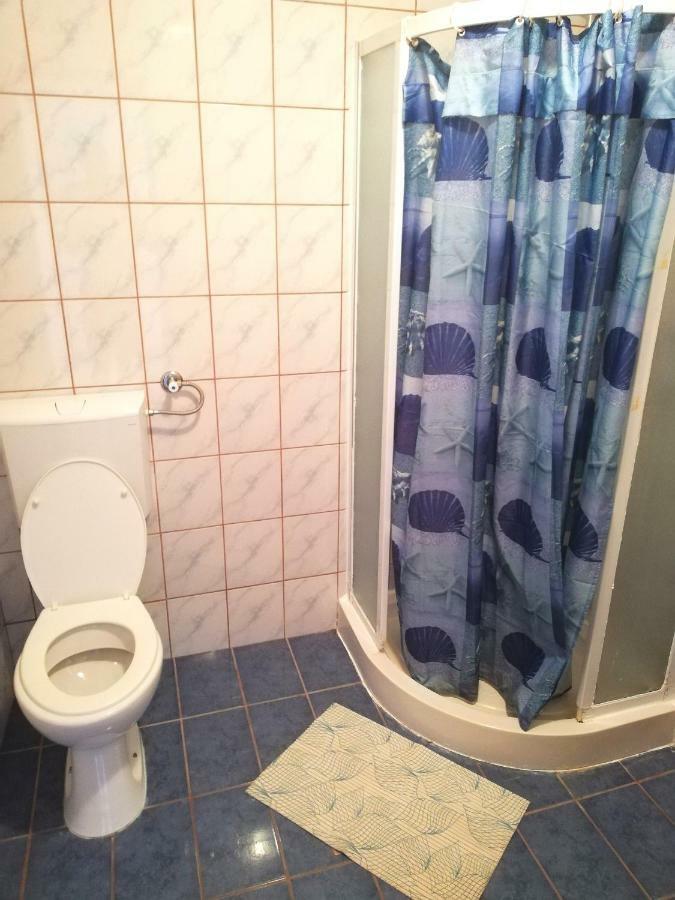 Apartments Amfora Gdinj Экстерьер фото